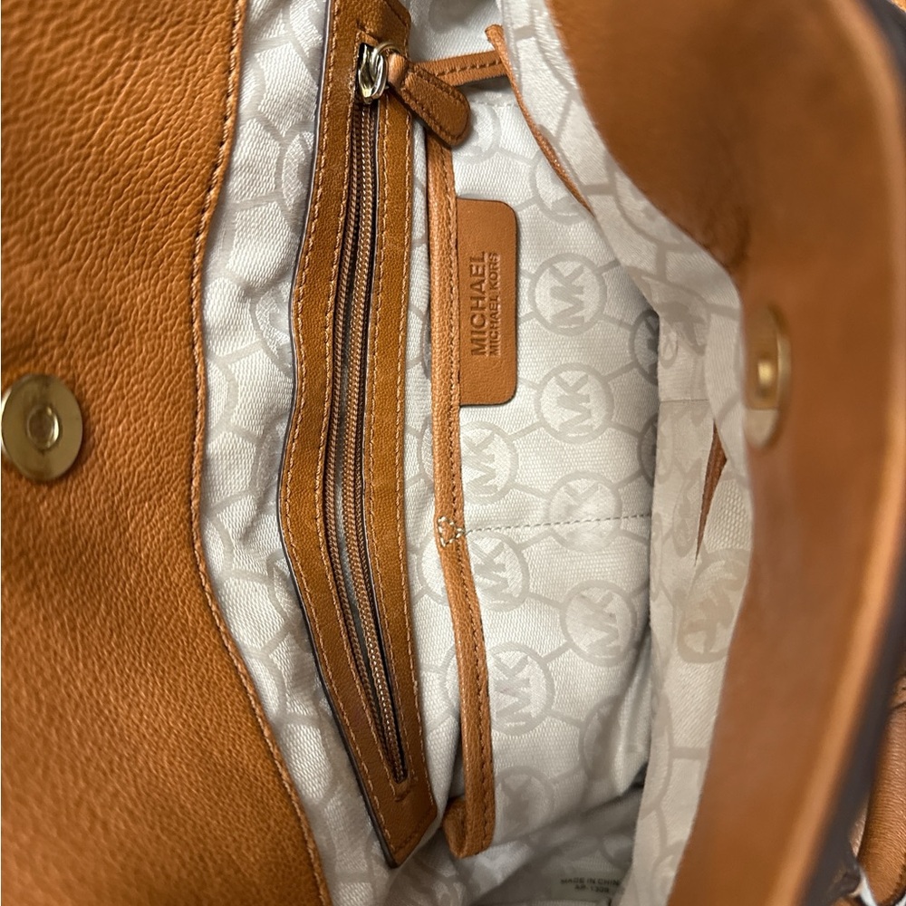 MICHAEL KORS Hamilton Brown Pebbled Leather Large - Picture 7 of 11